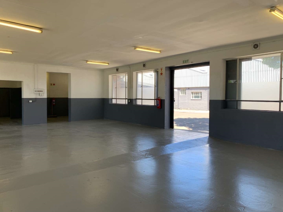 To Let commercial Property for Rent in Elsies River Western Cape